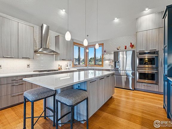 2nd image of 8858 Prairie Knoll Dr