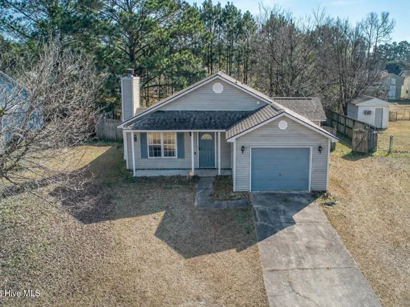 124 Horse Shoe Bend, Jacksonville, NC 28546