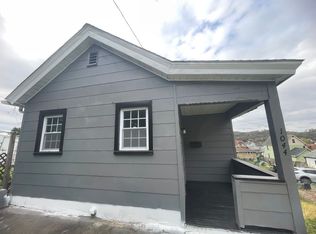 1044 Delaware Ave, Glassport, PA