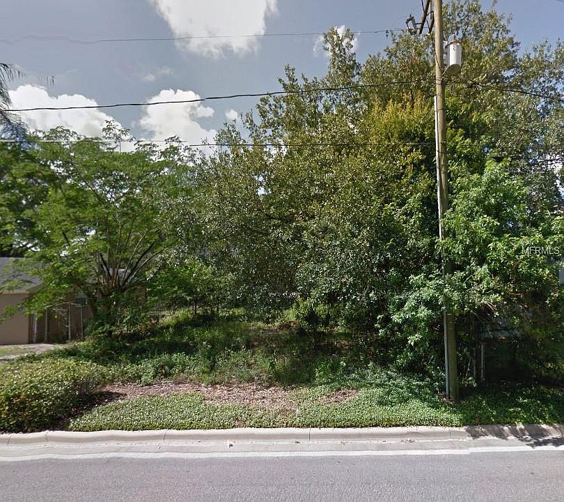 1st image of 2505 E Lake Ave