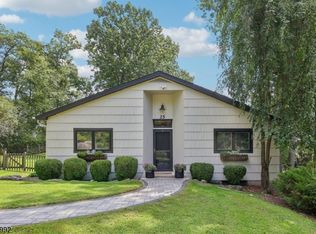 25 Sunrise Rd, Boonton, NJ 07005