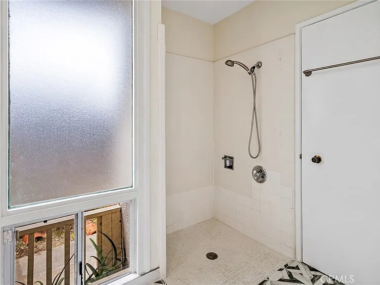 7117 Avenida Altisima — Photo 20