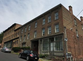 20 Ravine St, Kingston, NY 12401