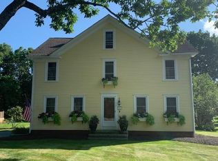 366 Ten Rod Rd FLOOR 1, North Kingstown, RI 02852