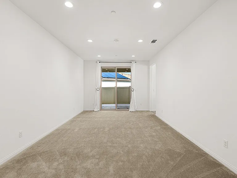 1500 Yucca Ct — Photo 19