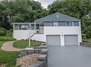 274 McKenzie Dr, Pittsburgh, PA