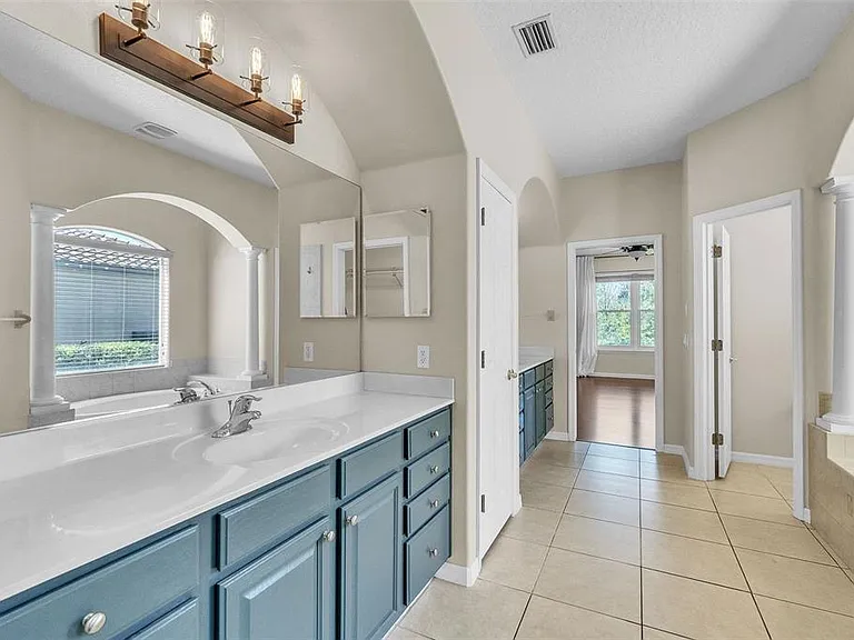 4617 Patricia Ann Ct — Photo 16