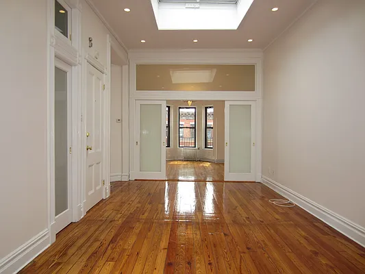 Rented by Aguayo & Huebener Brooklyn | media 15