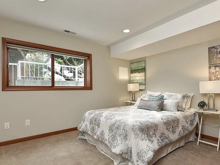 3431 59th Ave SW — Photo 13