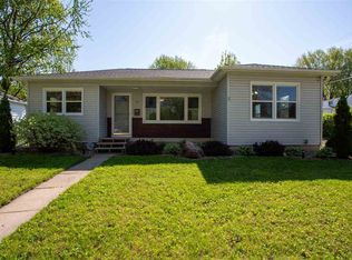 1111 Hammond Ave, Waterloo, IA 50702