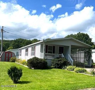 8 Dorothys Way, North Adams, MA, 01247