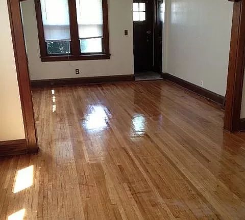 2nd image of 2523 36th Ave N