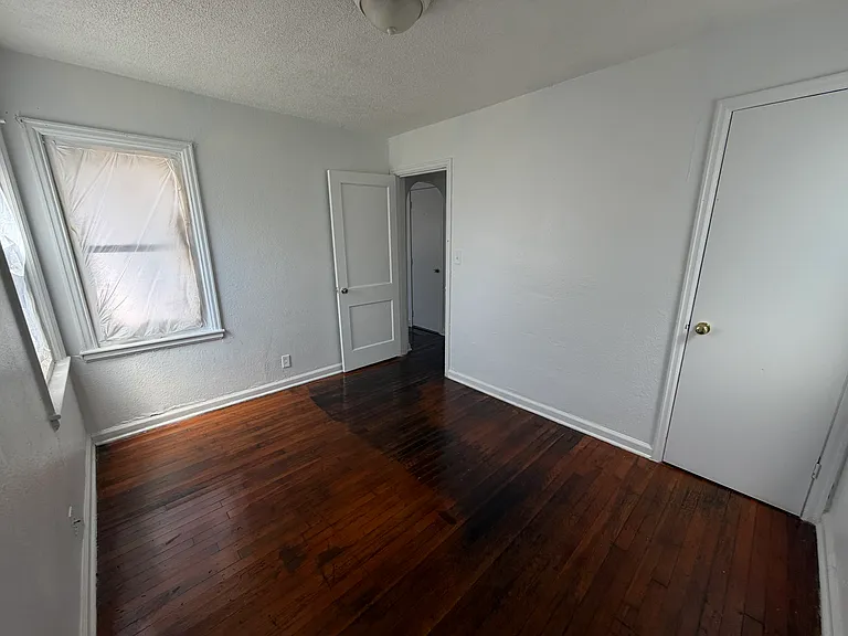 1542 N Estelle Ave — Photo 6