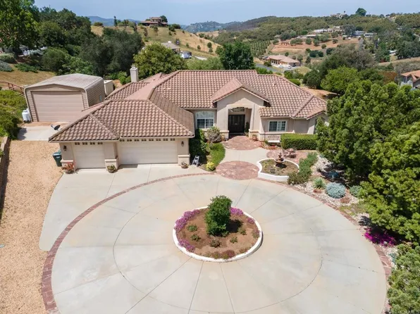 30646 Red Hawk Rd, Valley Center, CA 92082