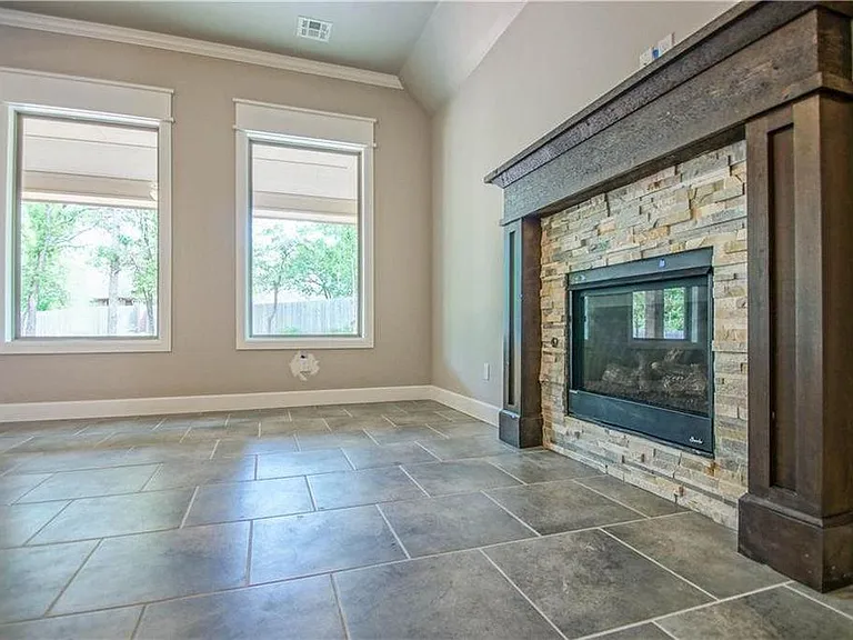 2916 Pacifica Ln — Photo 64