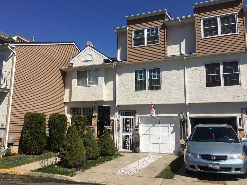 1st image of 99 Long Pond Ln