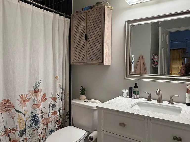 1219 S Richmond Ave — Photo 10