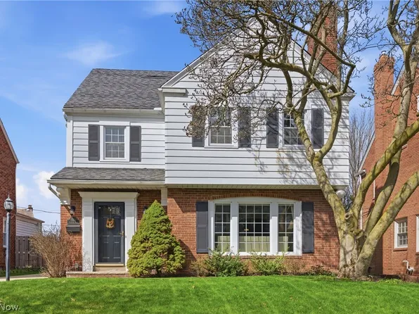 2552 Channing Rd, University Heights, OH 44118