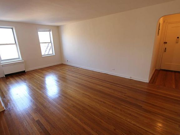 4th image of 7281 113th St APT 3M