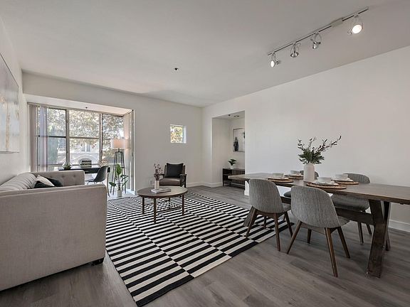 5th image of 97 E Saint James St APT 28