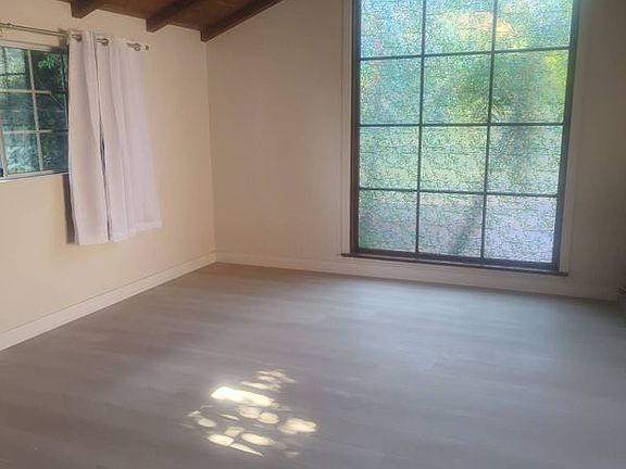 4th image of 37 W Sierra Madre Blvd