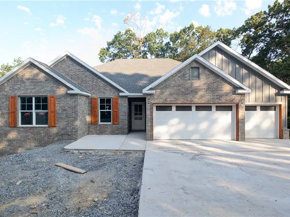 20 Radcliffe, Bella Vista, AR 72714