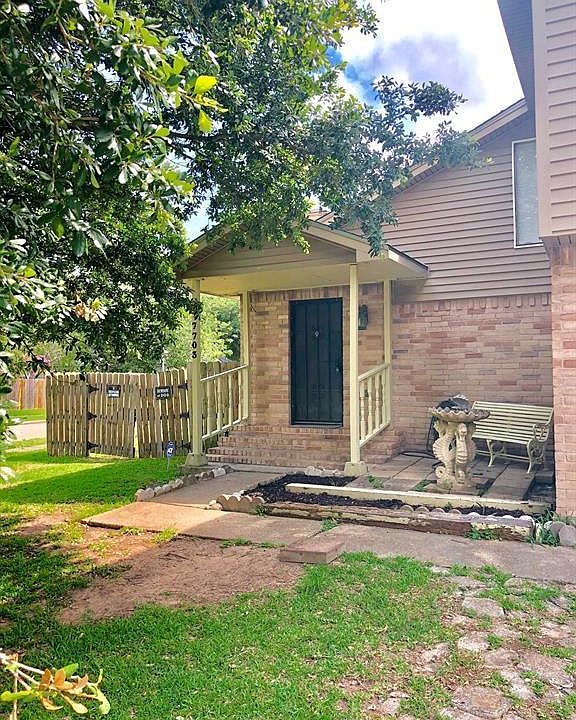 1st image of 7703 Sorbete Dr