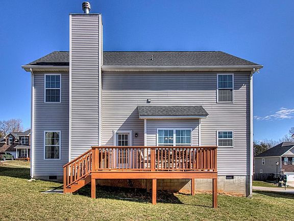 5th image of 2735 Southwinds Cir