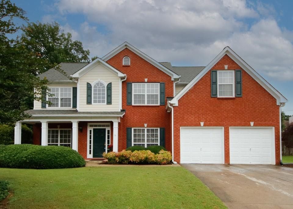 1st image of 482 Leggett Oaks Ln