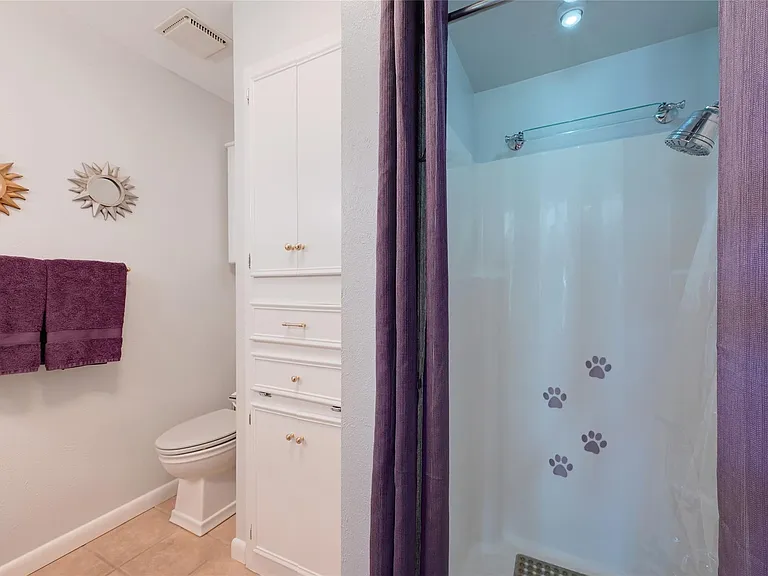 2437 Crosswind Dr — Photo 12