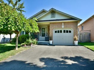 31 Harwood Dr, Barrie, ON L4N7B9