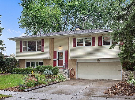 2nd image of 7430 Dahlia Dr