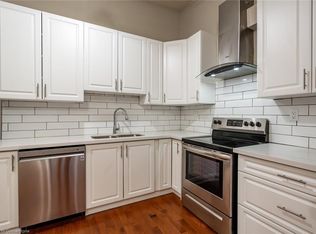 138 James St N #UNIT-2, Hamilton, ON L8R2K7