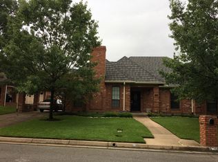 2016 Misty Creek Dr, Arlington, TX 76017