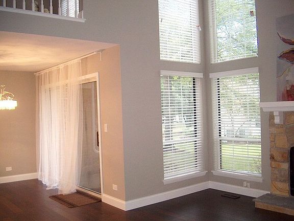 3rd image of 2128 Stirling Ct