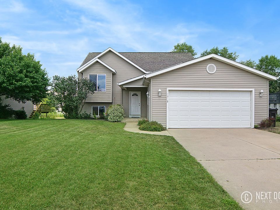 10313 Lynwood Ln, Zeeland, MI 49464 Zillow