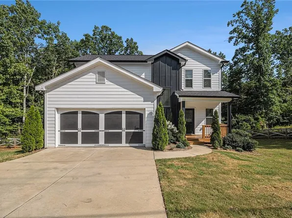 8615 Bethel Rd, Gainesville, GA 30506