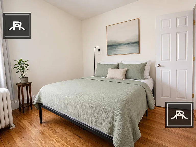 52 Egmont St #5 — Photo 3