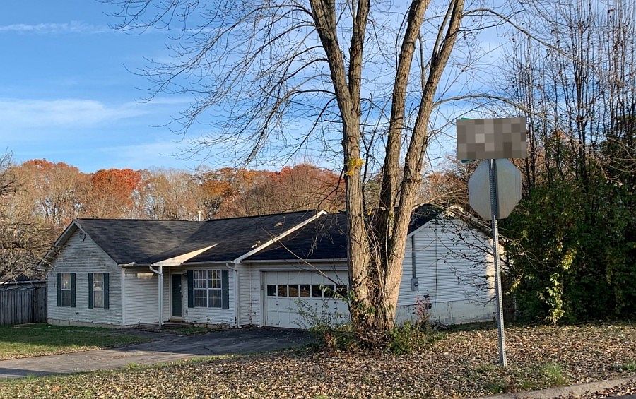 2nd image of 2310 Lasalle Ln