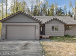 2880 N Garnet Ln, Wasilla, AK 99654