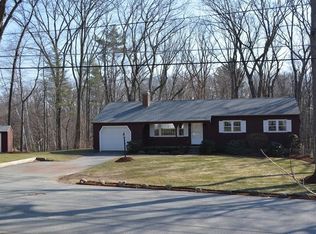 31 Amble Rd, Chelmsford, MA 01824