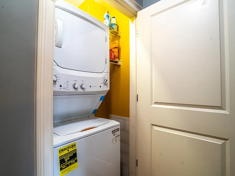 61 Carlisle St #61 — Photo 11