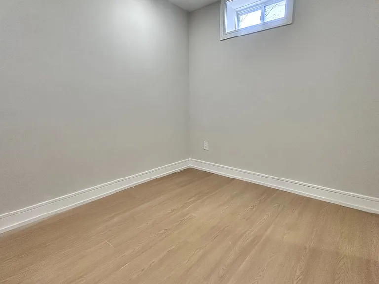 28 W Normandy Dr #2 — Photo 7