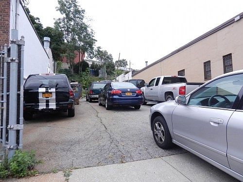 5th image of 895 Nepperhan Ave