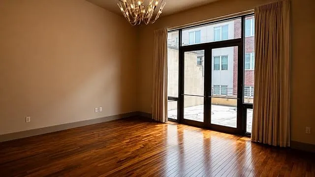 1717 W Webster St #F — Photo 15