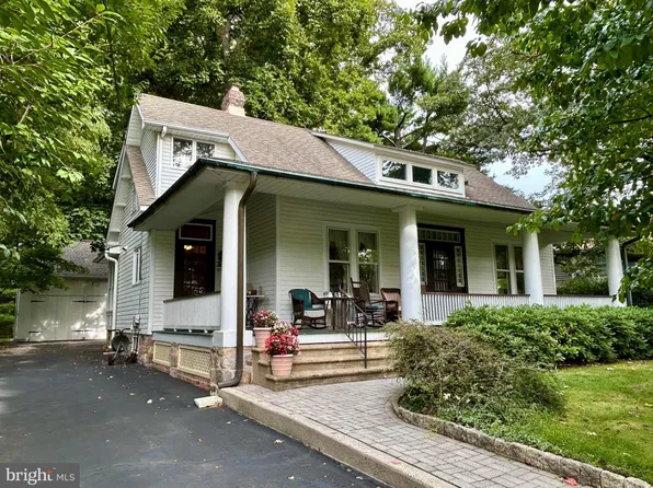 415 E Court St, Doylestown, PA 18901
