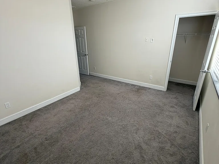 17505 Placidity Ave — Photo 15