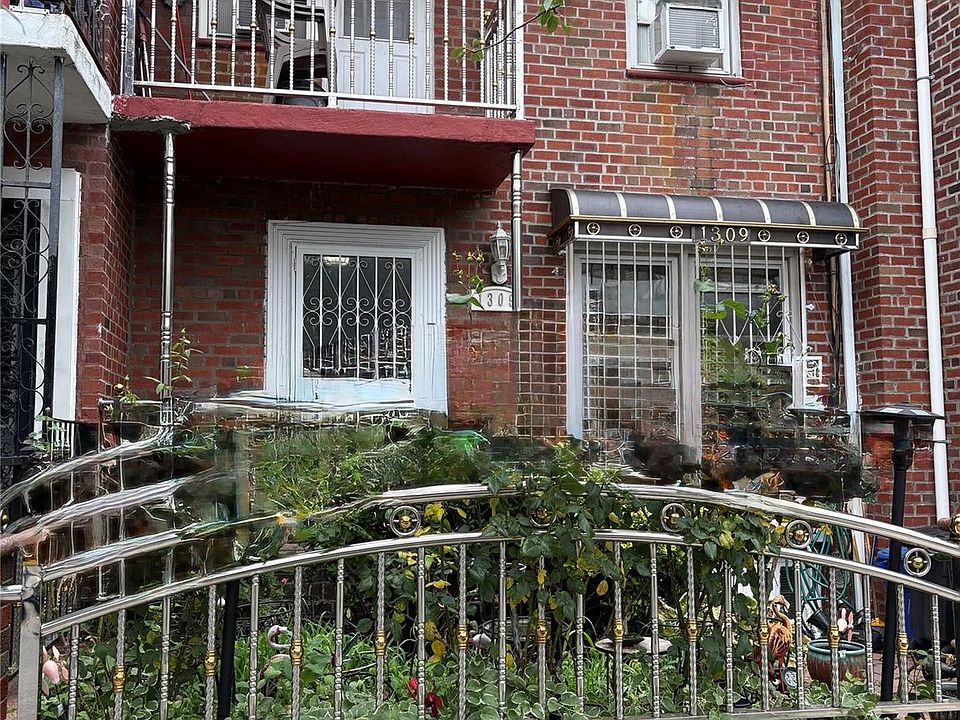 1st image of 1309 E 52nd Street