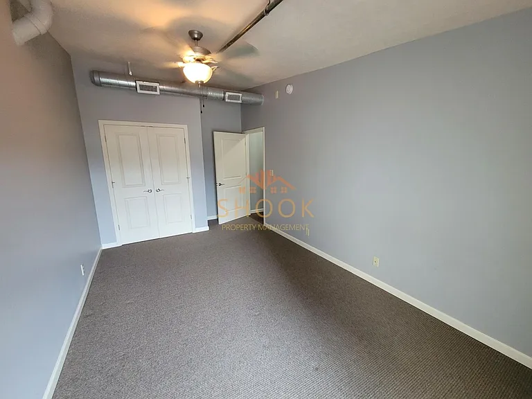 102 N 3rd Street — Photo 9