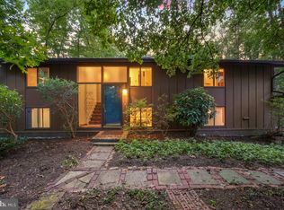 8545 Pineway Ct, Laurel, MD 20723
